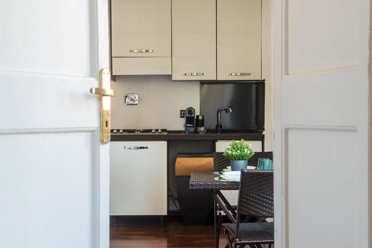 Navona New Charme Art Apartament Rome Bagian luar foto