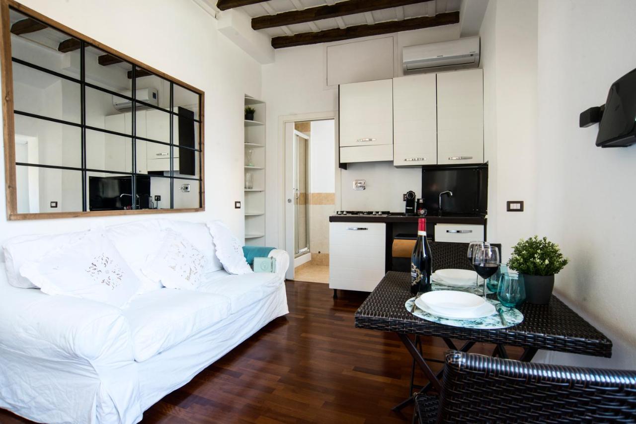 Navona New Charme Art Apartament Rome Bagian luar foto